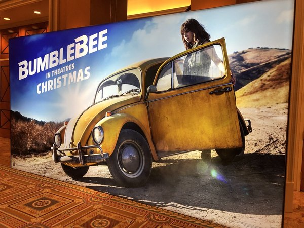 Cinemacon Bumblebee Promos Everywhere  (1 of 2)